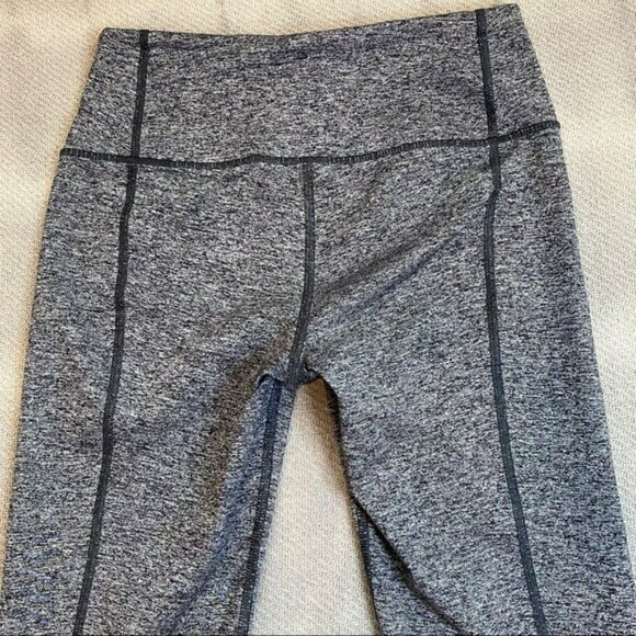 Victoria’s Secret Sport Leggings Size Small Gray Active - Picture 8 of 10